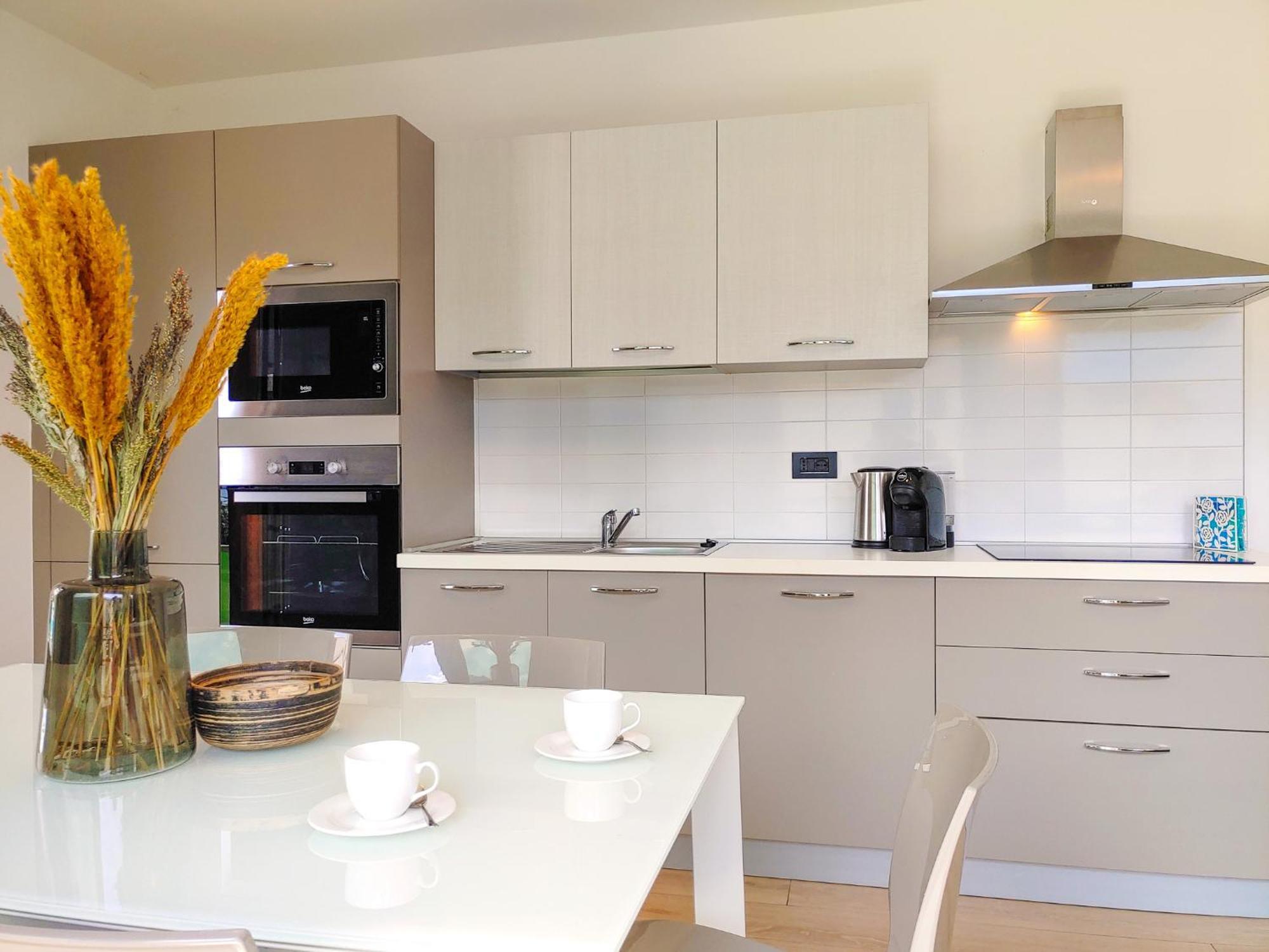 Dascio Emotion Ferienwohnung Mit Terrasse Am See Dış mekan fotoğraf