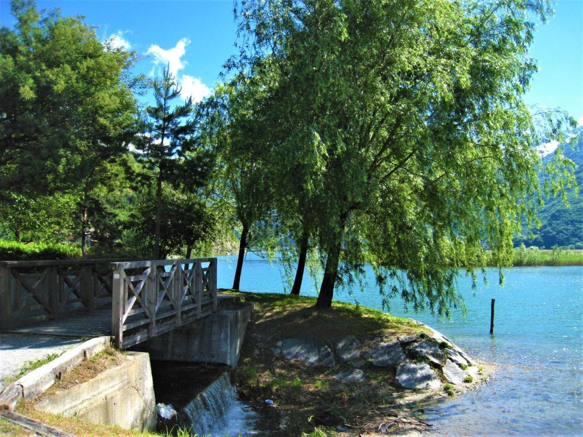 Dascio Emotion Ferienwohnung Mit Terrasse Am See Dış mekan fotoğraf